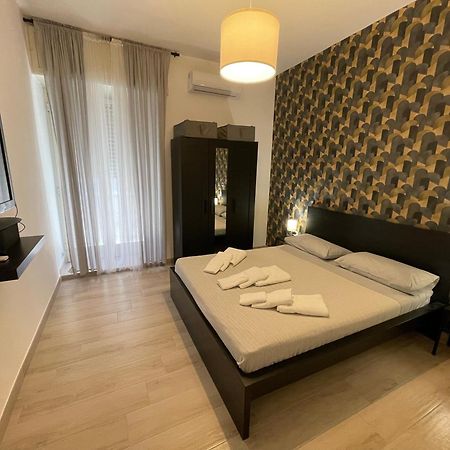 Апартаменты House Toledo Неаполь Экстерьер фото